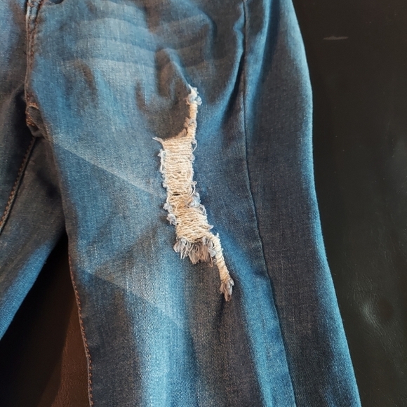 Junior Denim Ripped, Blue Republic Jeans Size 5 Juniors - Picture 6 of 16